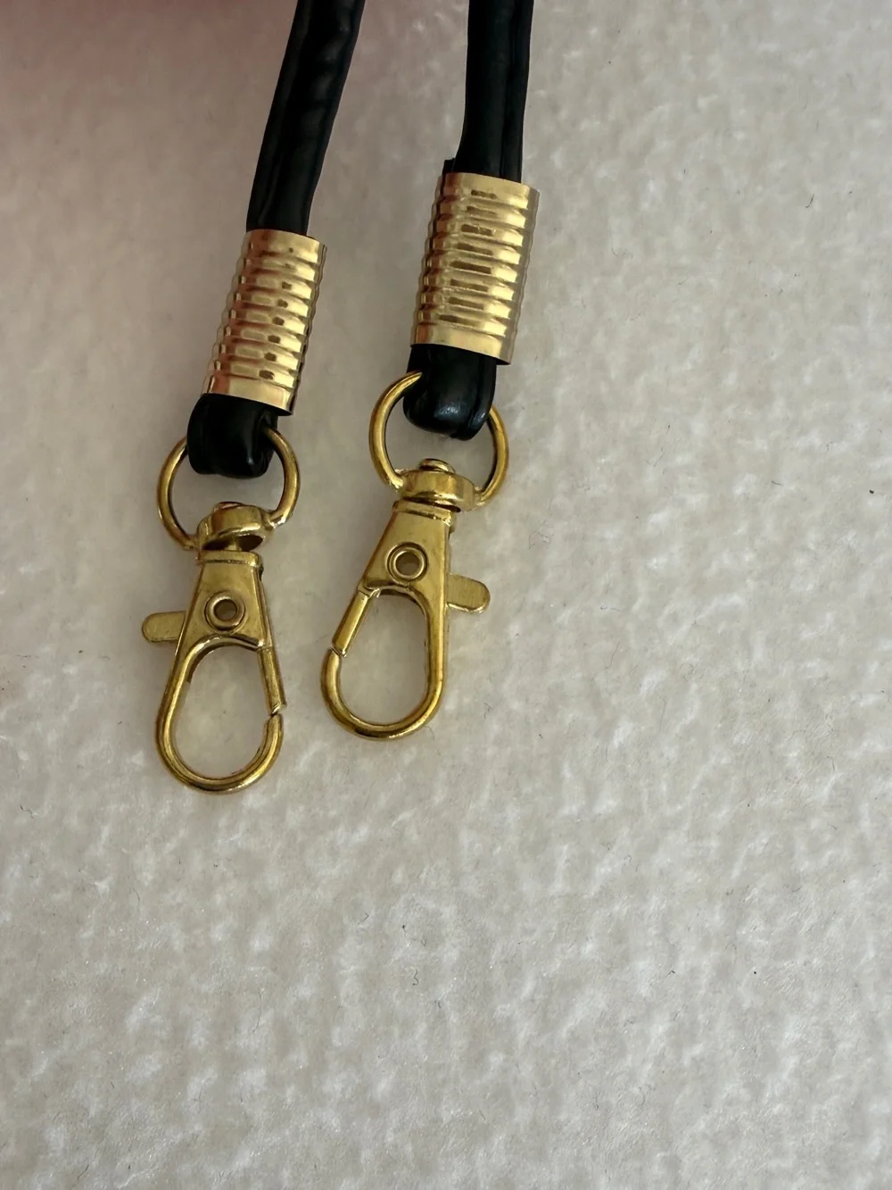 N/A stylish gold
